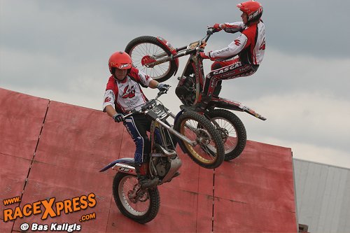 Stunts van freestyle motorcross